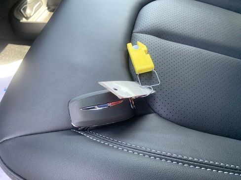 New 2026 Chrysler Pacifica Select image 34