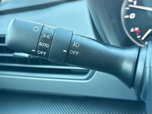 New 2026 Subaru Crosstrek 2.5i Limited w/ Crosstrek Mirror Package image 12