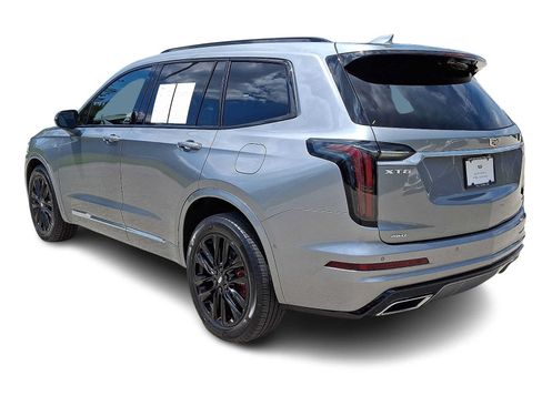 Certified 2023 Cadillac XT6 Sport w/ Technology Package AWD/4WD image 3