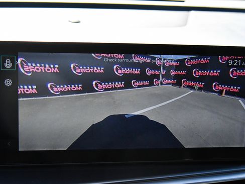 Used 2025 Kia Sorento S w/ Panoramic Sunroof Package FWD image 22