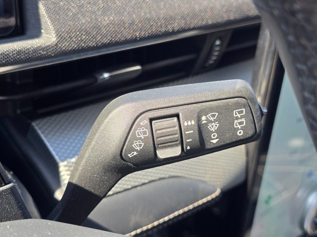 Used 2023 Ford Mustang Mach-E Select RWD image 26