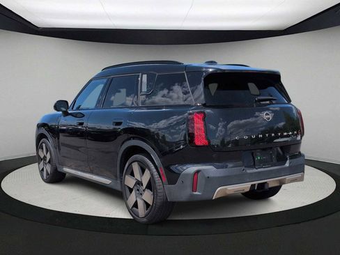 Certified 2025 MINI Cooper Countryman S w/ Comfort Package Max AWD/4WD image 6