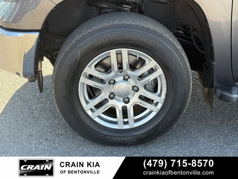 Used 2015 Toyota Tundra SR5 image 34