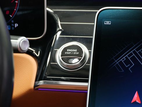 Used 2022 Mercedes-Benz S 500 4MATIC image 34