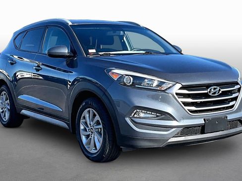 Used 2017 Hyundai Tucson SE w/ SE Popular Package 02 FWD image 10