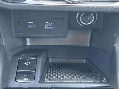 Certified 2024 Nissan Kicks SV w/ Interior Electronics Package image 35