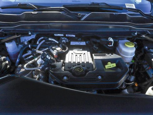 Used 2026 RAM 2500 Laramie image 32