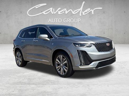Certified 2024 Cadillac XT6 Premium Luxury FWD image 2