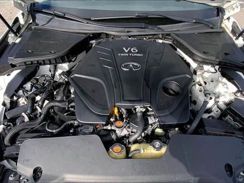 Used 2021 INFINITI Q50 Luxe image 9