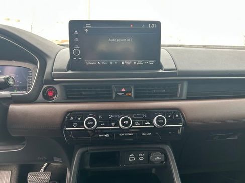 Used 2024 Honda Pilot Elite image 20