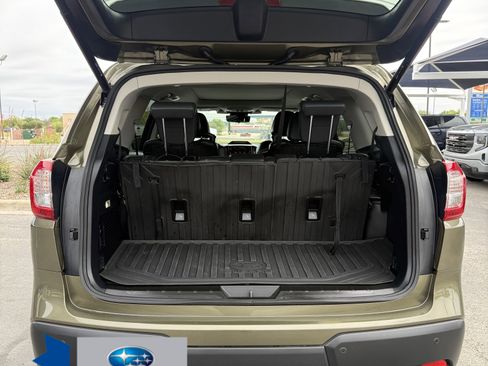 Used 2025 Subaru Ascent Touring AWD/4WD image 9