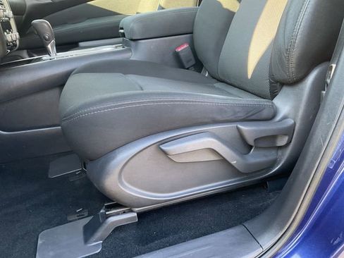 Used 2017 Nissan Pathfinder S image 26