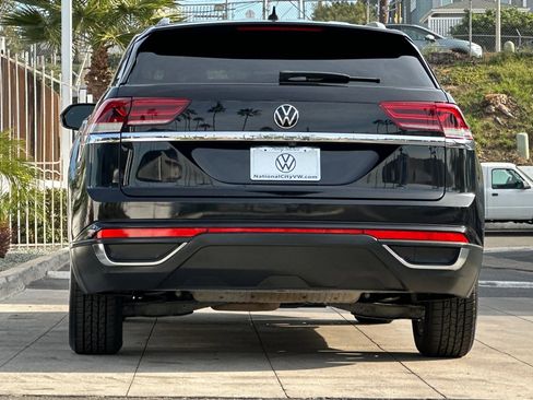 Certified 2020 Volkswagen Atlas Cross Sport S image 6