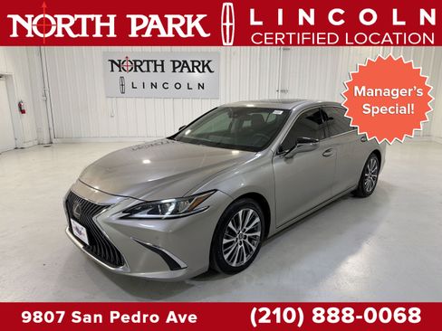Used 2019 Lexus ES 350 w/ Ultra Luxury Package image 1