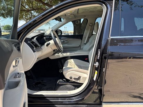 Used 2023 Volvo XC90 B6 Plus w/ Protection Package Premier AWD/4WD image 9