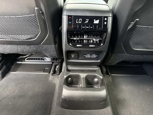 Used 2025 Jeep Grand Cherokee L Laredo w/ Luxury Tech Group I RWD image 20