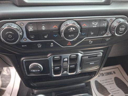 Used 2021 Jeep Gladiator Sport AWD/4WD image 12