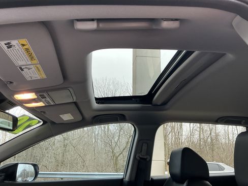 Used 2020 Honda CR-V Touring image 17