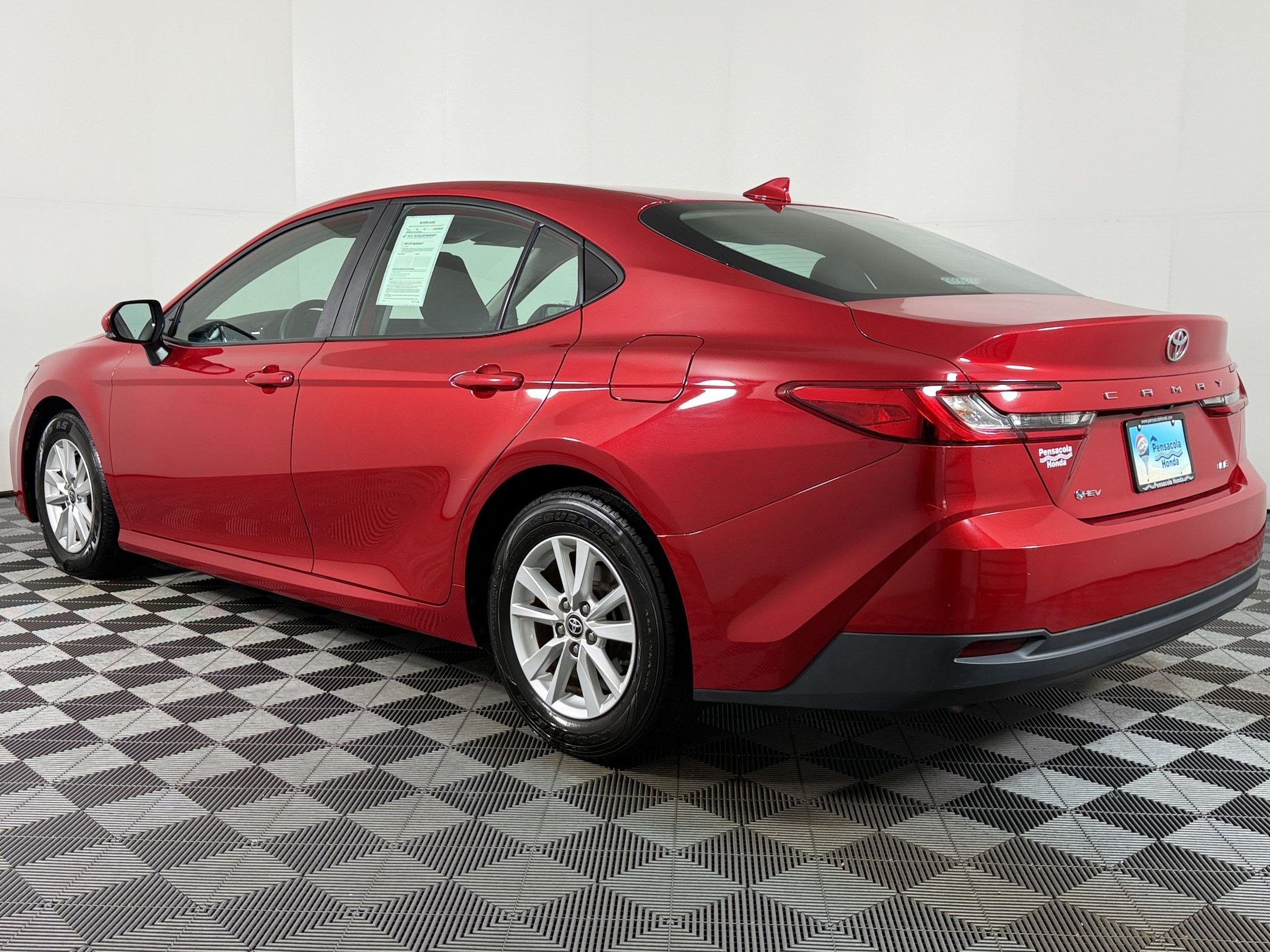 Used 2025 Toyota Camry LE FWD image 2