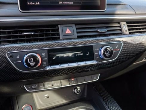 Used 2019 Audi S4 Prestige w/ Prestige Package image 21