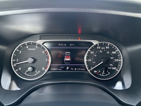 Used 2025 Nissan Rogue SV image 26