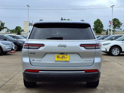 Used 2021 Jeep Grand Cherokee L Limited AWD/4WD image 22