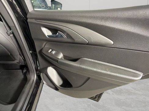 Used 2022 Chevrolet TrailBlazer RS FWD image 31