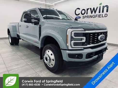New 2026 Ford F450 Platinum w/ FX4 Off-Road Package image 8