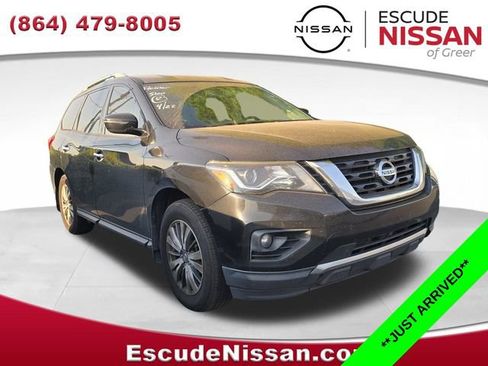 Used 2019 Nissan Pathfinder SV w/ Cargo Package FWD image 1