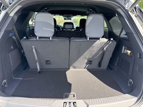 New 2026 Ford Explorer ST-Line image 21