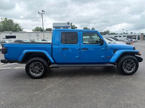 Used 2020 Jeep Gladiator Overland AWD/4WD image 8