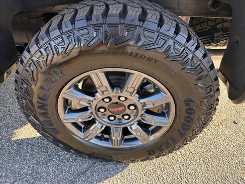 New 2026 GMC Sierra 1500 AT4X AWD/4WD image 16