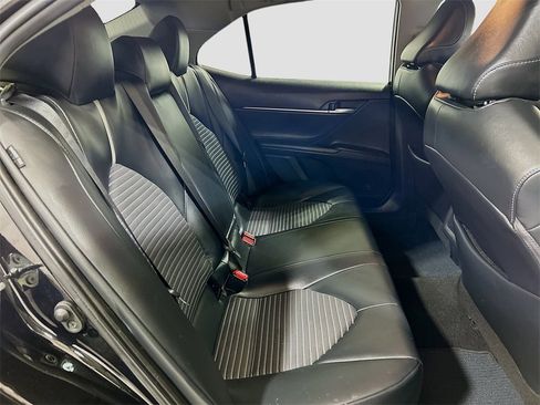 Used 2024 Toyota Camry SE image 22