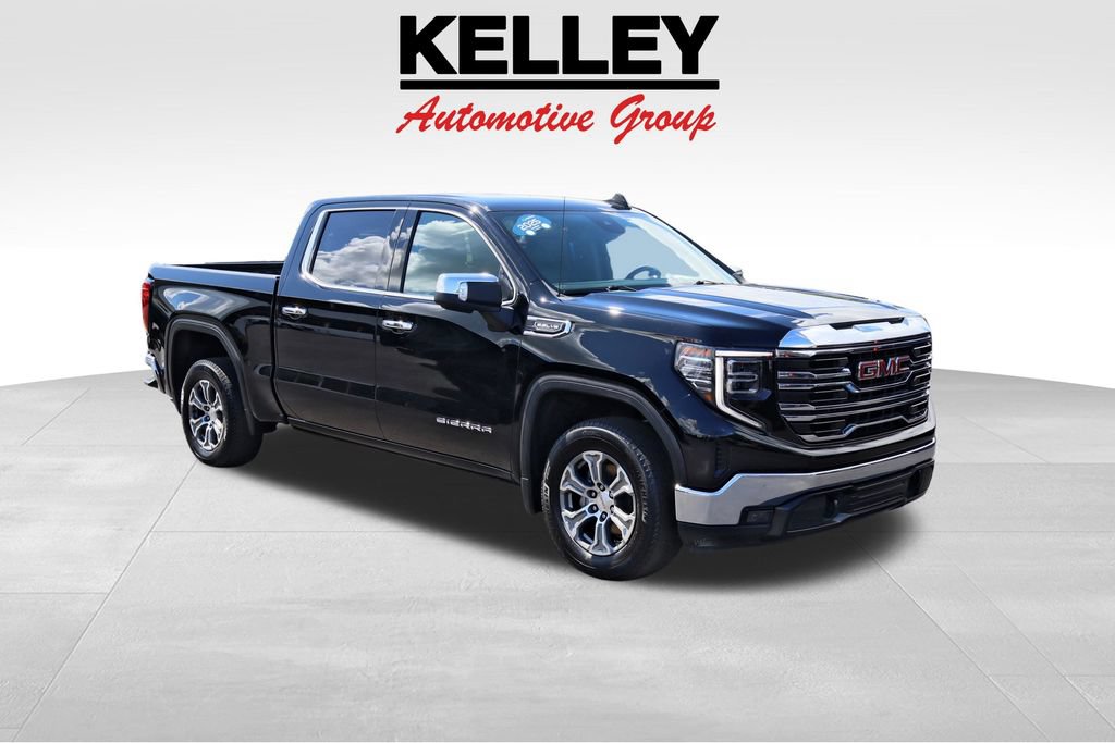 Certified 2025 GMC Sierra 1500 SLT RWD image 1