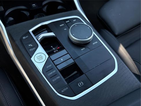 Used 2024 BMW 330i xDrive Sedan w/ Convenience Package image 12