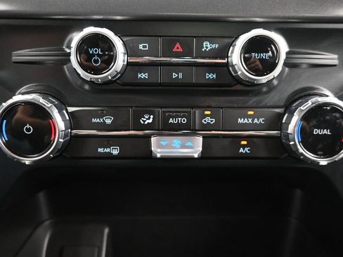 Used 2025 Ford F150 XLT w/ Equipment Group 301A Standard AWD/4WD image 24
