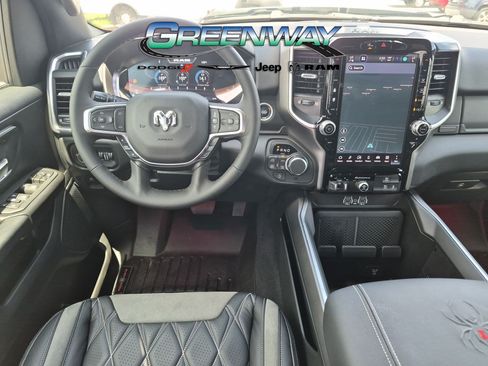 New 2026 RAM 1500 Big Horn AWD/4WD image 14