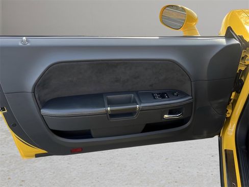 Used 2012 Dodge Challenger SRT8 Yellow Jacket w/ Premium Sound Group image 22