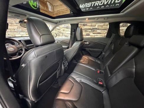 Used 2020 Jeep Cherokee Altitude image 26