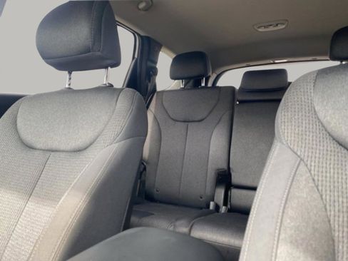 Used 2023 Hyundai Santa Fe SEL image 28