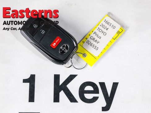 Used 2024 Toyota Prius LE image 22