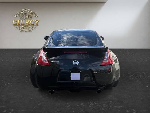 Used 2009 Nissan 370Z Coupe RWD image 12