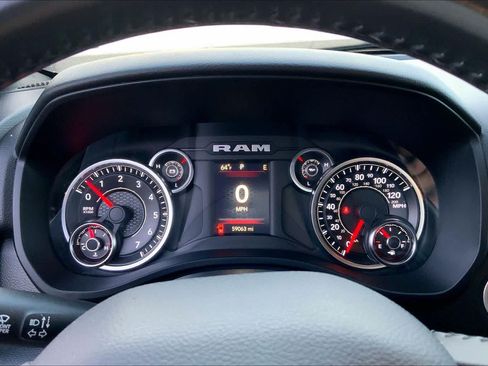 Used 2021 RAM 1500 Big Horn RWD image 25