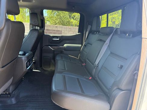 Used 2019 GMC Sierra 1500 Denali w/ Denali Ultimate Package AWD/4WD image 10
