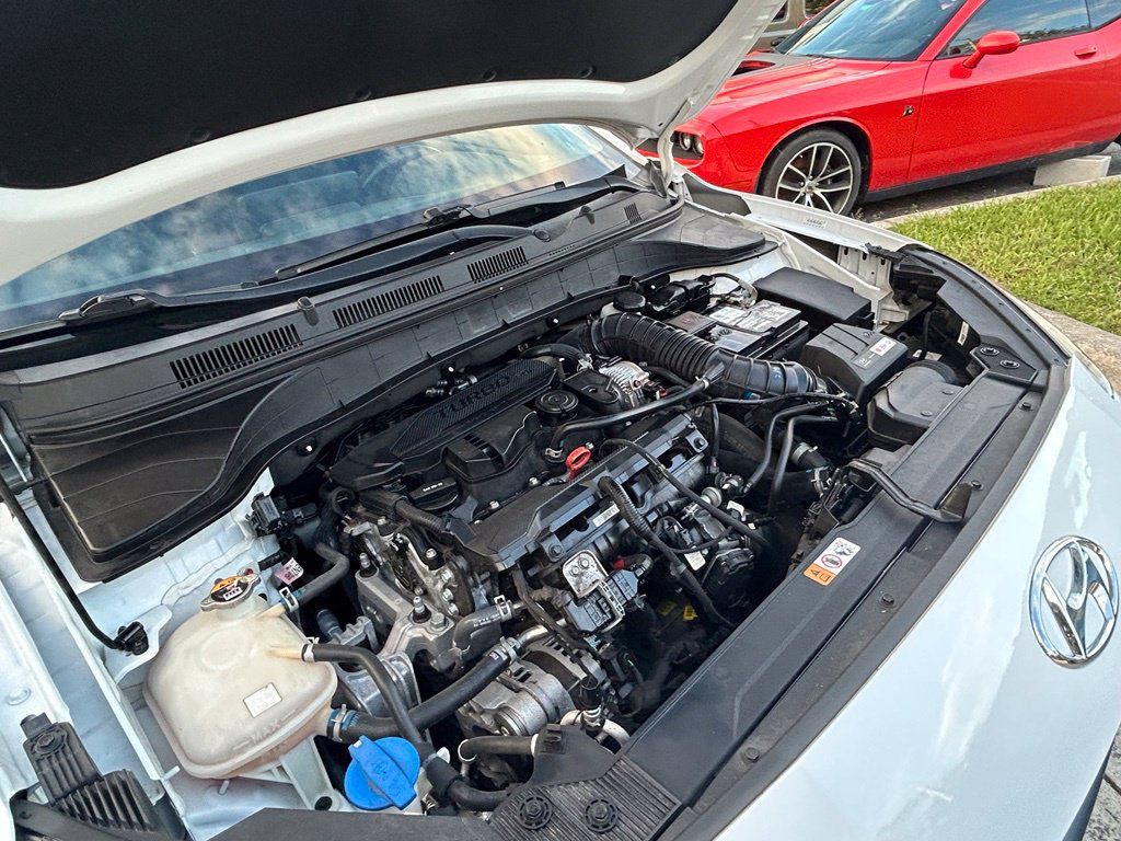 Used 2022 Hyundai Kona Limited FWD image 30