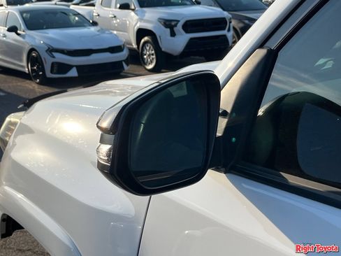 Used 2023 Toyota 4Runner TRD Pro AWD/4WD image 9