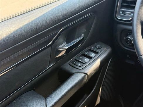 Used 2024 RAM 1500 Big Horn AWD/4WD image 8