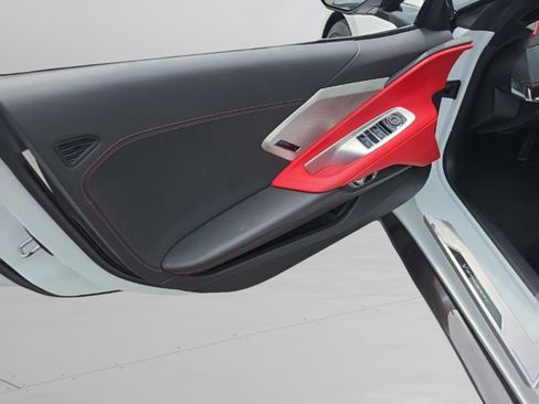 Used 2020 Chevrolet Corvette Stingray Preferred Conv w/ 2LT Preferred Equipment Group RWD image 11