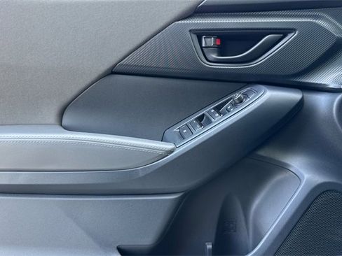 New 2025 Subaru Crosstrek 2.0i Premium image 8