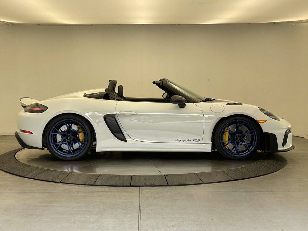 Used 2025 Porsche 718 Boxster Spyder RS RWD image 8